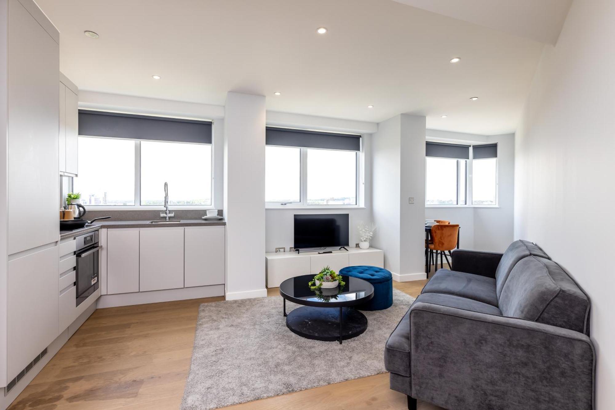 Wem Tower Apartment Лондон Екстериор снимка